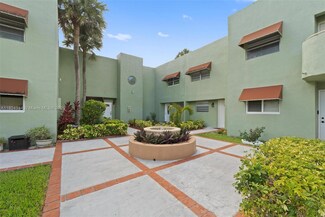 11041 NW 7th St Unit 10310, Miami, FL 33172