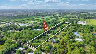 6235 4th St, Vero Beach, FL 32968