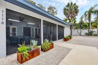 1116 Westway Dr, Sarasota, FL 34236