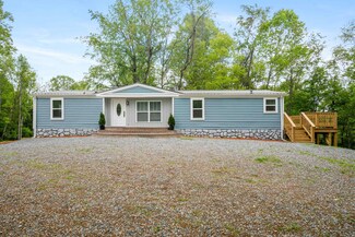 5315 Beamer Hollow Rd, Pulaski, VA 24301