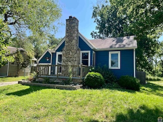 2324 SW Topeka Blvd, Topeka, KS 66611