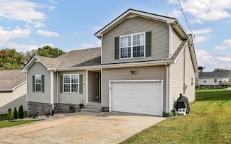 2904 Core Dr, Clarksville, TN 37040