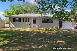 1744 W Norton Ave, Norton Shores, MI 49441
