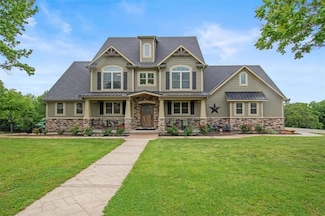 37905 E Round Prairie Rd, Oak Grove, MO 64075