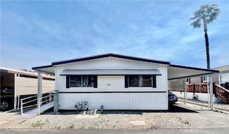 725 W Thornton Ave Unit 69, Hemet, CA 92543