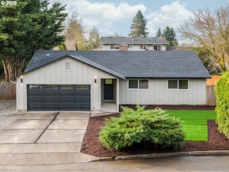 1819 NW 104th St, Vancouver, WA 98685