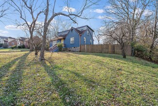 1708 Sherwood Ln, Nashville, TN 37216