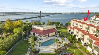 204 3rd St W Unit 406, Bradenton, FL 34205