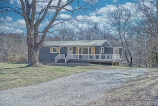 571 Welchland Camp Rd, Spencer, TN 38585