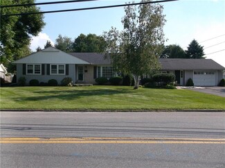125 E 3rd St, Wind Gap, PA 18091