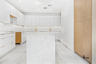 104 Stockton St Unit 6, Brooklyn, NY 11206