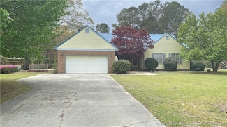 107 Oakmont Dr, Clinton, NC 28328