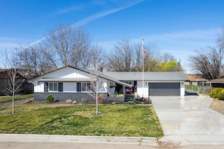 1510 Parker Ave, Caldwell, ID 83605