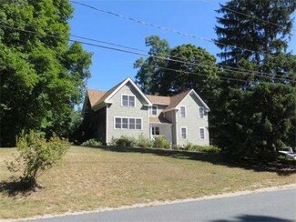 1678 Middleboro Ave, East Taunton, MA 02718