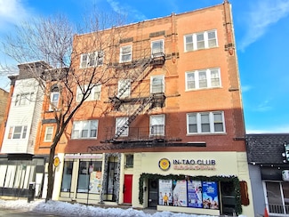 238 W 31st St Unit 4E, Chicago, IL 60616