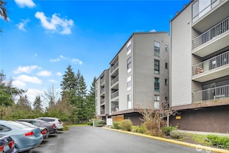 6702 139th Ave NE Unit 743, Redmond, WA 98052