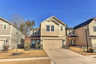 3937 Woodland View Dr, Charlotte, NC 28215