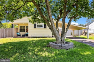 64 Valley Rd, Levittown, PA 19057