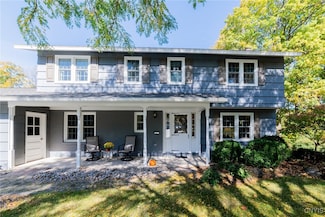 127 Hillside Way, Camillus, NY 13031