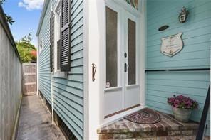 1026 Arabella St Unit Rear, New Orleans, LA 70115