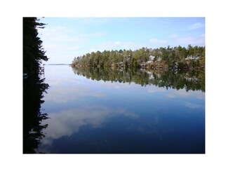71 Fred Brigham Rd, Phippsburg, ME 04562
