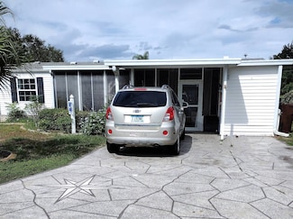 289 Kingfisher Ln, Haines City, FL 33844