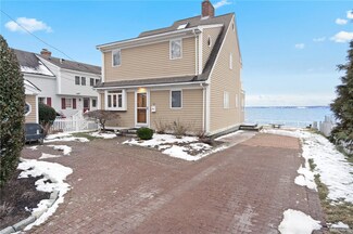 19 Brookwood Rd, Bristol, RI 02809