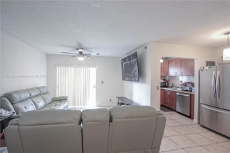 7561 NW 16th St Unit 2305, Plantation, FL 33313