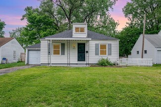 2845 Homecroft Dr, Columbus, OH 43211