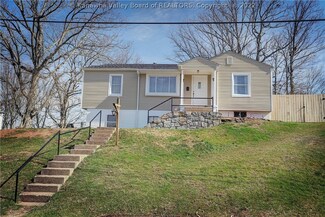 1244 Ridge Dr, Charleston, WV 25309