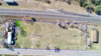 1617 1st St, Pleasanton, TX 78064
