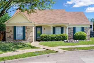 300 Hilltop Ct, Mesquite, TX 75149