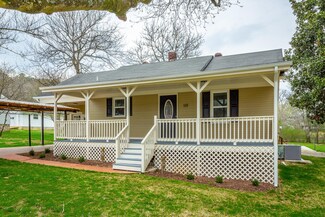 110 Wilder St, Chickamauga, GA 30707