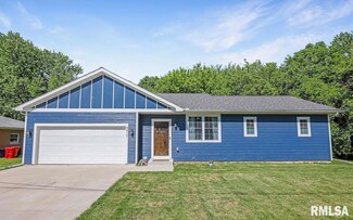 4917 N Conn Ave, Peoria Heights, IL 61616