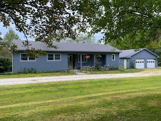 17 Mill Brook Ln, Blue Hill, ME 04614