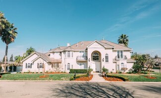 2290 W Fir Ave, Fresno, CA 93711