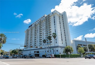 13499 Biscayne Blvd Unit 807, North Miami, FL 33181