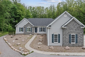 10565 Valley View Rd, Northfield, OH 44067