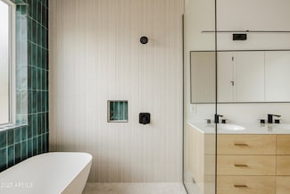 13036 N 23rd Place, Phoenix, AZ 85022