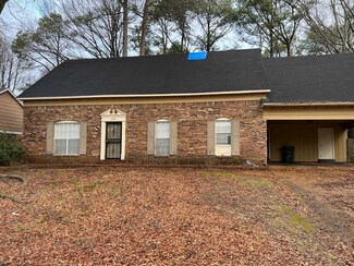 5798 Foxdale Rd, Memphis, TN 38115