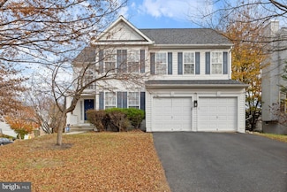 7503 Farm Pond Ct, Hanover, MD 21076