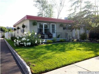 125 5th Ave, Neptune, NJ 07753