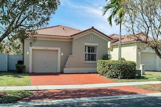2302 NE 37th Rd, Homestead, FL 33033