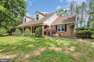 4210 Mcintosh Rd, Harrisburg, PA 17112