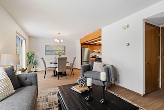 10668 Hummingbird St NW, Coon Rapids, MN 55433