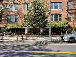 415 Beverley Rd Unit 1J, Brooklyn, NY 11218