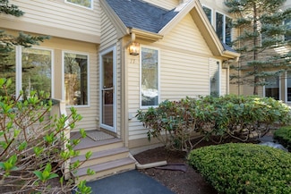 77 Dorchester Way Unit U107, Nashua, NH 03064