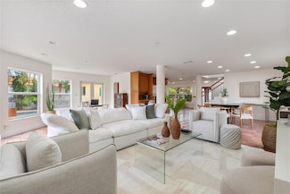 241 SE 11th St, Pompano Beach, FL 33060