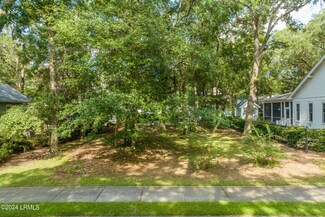 15 Mum Grace, Beaufort, SC 29906