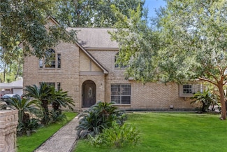 15727 Misty Hollow Dr, Houston, TX 77068